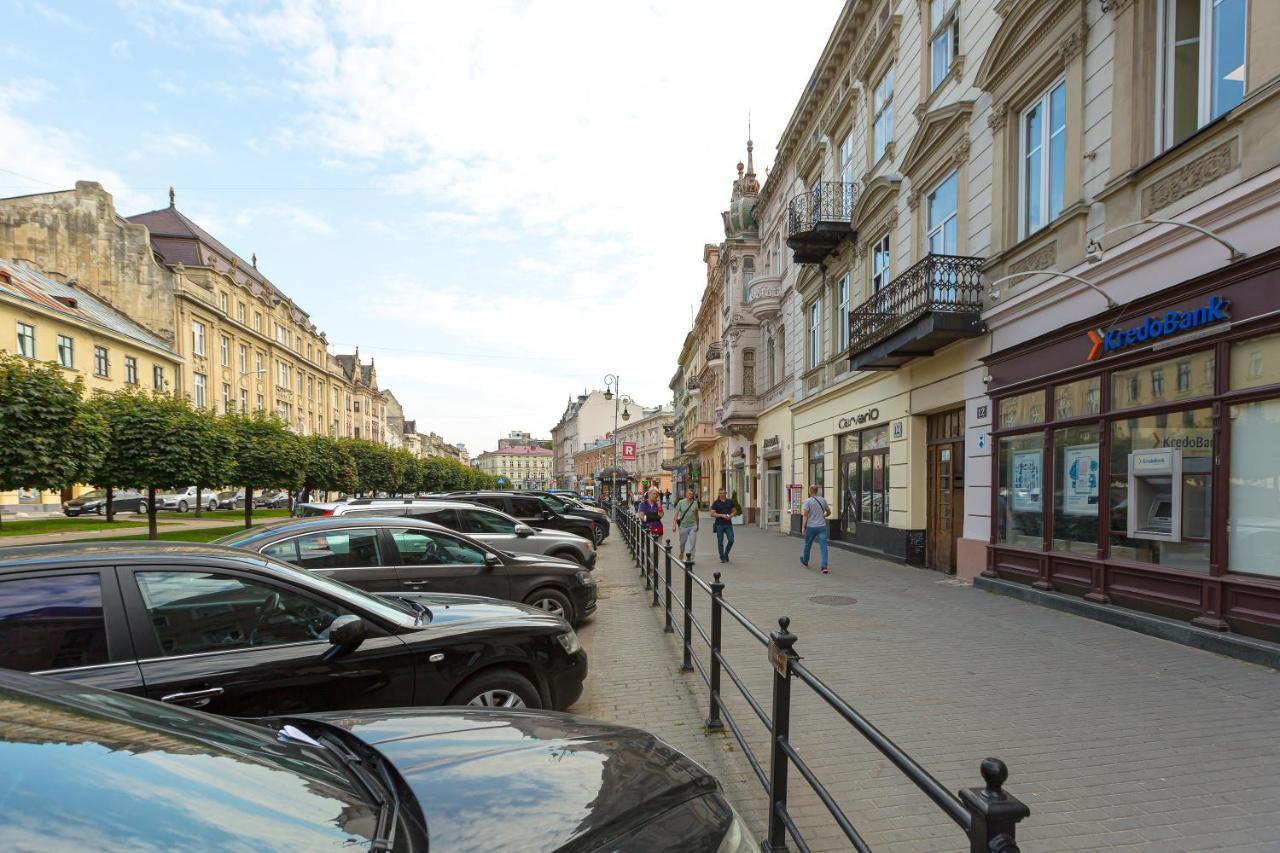 Центр На Вулиці Проспект Шевченка 12 Навпроти Макдональса З Балконом Apartment Liov Exterior foto